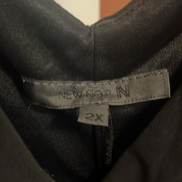 Plus size black evening dress with beaded shoulder detail - Picture 4 of 5